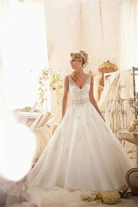 irresistible attraction  ball gown wedding dresses