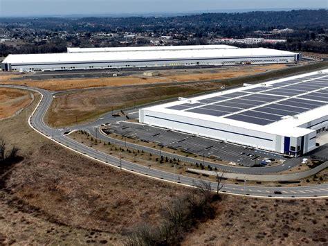 Special report: New Jersey warehouses bloom in the Delaware River