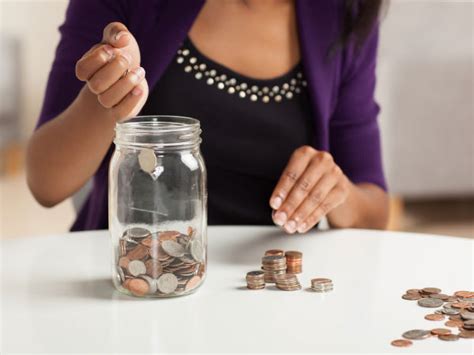 Should you keep your money at home, at the bank, or paula pant is an expert on retirement planning, financial planning, debt management, and budgeting who speaks and writes regularly on personal. Keep These 7 Things In Your Pocket For Good Luck - Boldsky.com