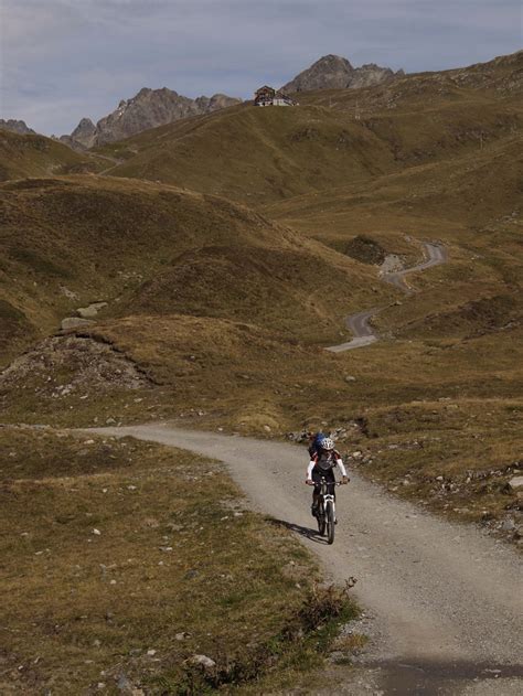 The first thing to check is the source of the page. Reiner Schubert, Faszination Transalp - Mit X-BIONIC und ...