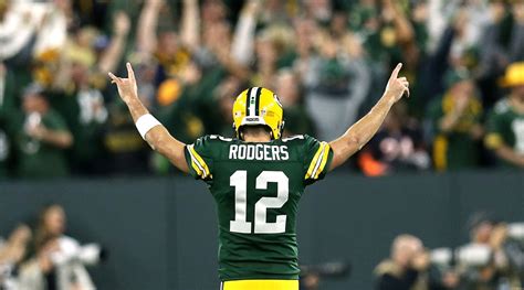 During an interview with espn's kenny mayne, not only was the packers quarterback asked about. Aaron Rodgers' Magic Highlights a Wild Week 1 - Sports ...