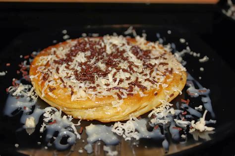 Diamkan 65 menit sampai mengembang. Roti Maryam | KEDAI TUAN SUSU 100% SUSU SAPI ASLI