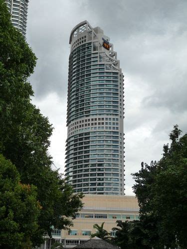 Maxis Tower Or Menara Maxis Menara Maxis Klcc Off Jalan Ampang 50088