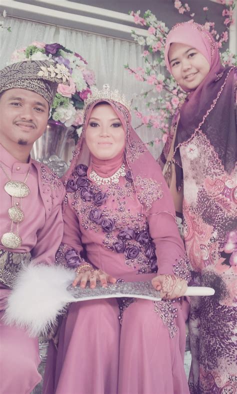 Lihat yuk, mana yang bisa digunakan oleh pria indonesia. Blog Cipina: Majlis Perkahwinan Firda & Zul - 15.11.12