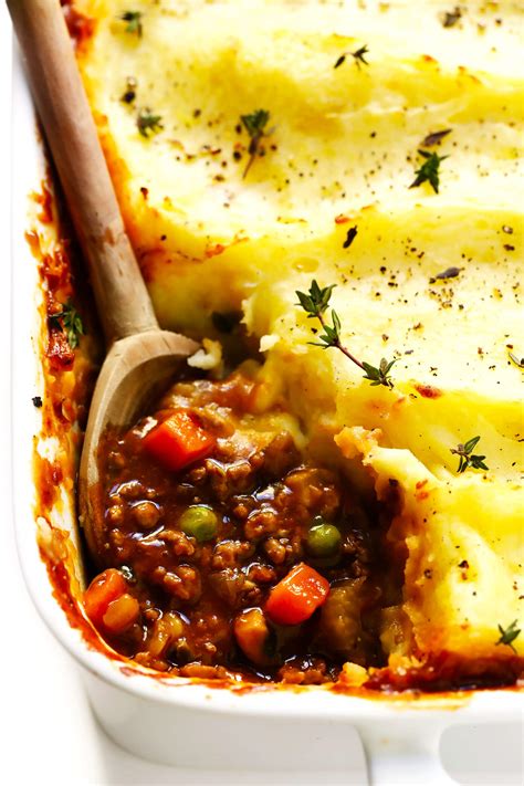 Shepherd's pie is a savory pie with meat filling and mashed potato crust. Shepherd's Pie | Gimme Some Oven - Cravings Happen