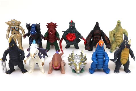 Ultra Monster Ultraman Kaiju Alien （set Of 12） 210802b Sofvi Tsuburaya