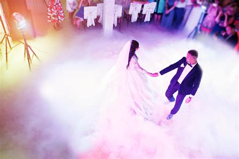 20 Wedding Dance Floor Ideas You And Your Guests Will Love Wedding