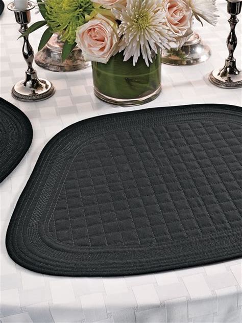 Round Quilted Table Placemats Wedge Shape Solutions