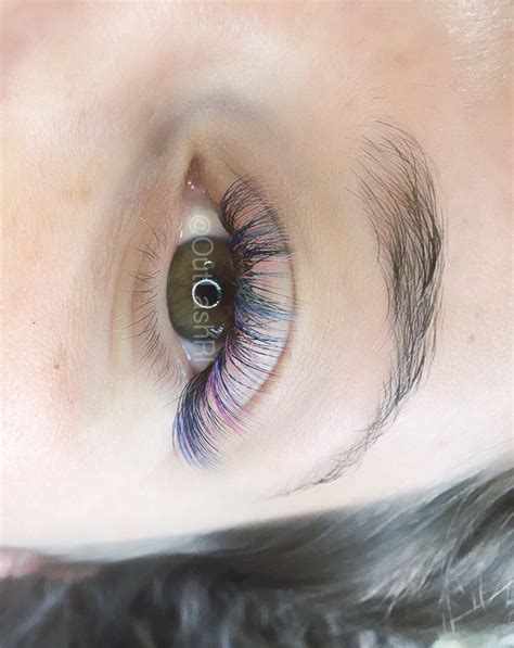 Artisanal blend of biodegradable cosmetic grade glitter and all natural aloe vera and vitamin e based gel. Unicorn Volume eyelash extensions ! Rainbow Eyelashes by ...