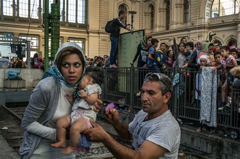 Migrant Crisis Gives Germany Familiar Role In Another European Drama The New York Times