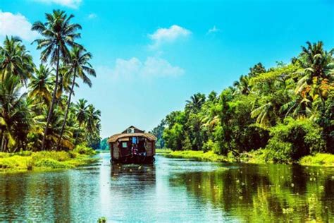 Kerala Beach And Kerala Backwater Tour Package 129032holiday