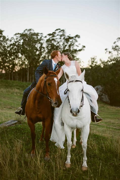 Jess And Gregs Country Horseback Wedding Chapman Valley Horse Riding