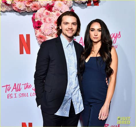 Kissing Booths Joel Courtney Is Married To Mia Scholink Photo