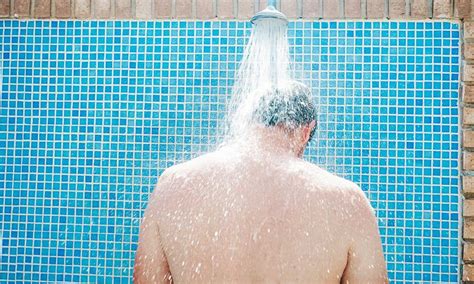 Splash Rinse Refresh Why Showering Before And After Swimming Is Essential Amadaun