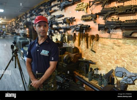 Richard limon hi-res stock photography and images - Alamy