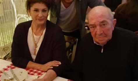 5 aralık 1954 (65 yıl yaşında), i̇stanbulboy: Gülşen Bubikoğlu ve Türker İnanoğlu kimdir nereli ne zaman ...