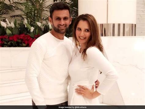 Independence Day 2018 Sania Mirza Shoaib Malik Set Couple Goals With Their Independence Day