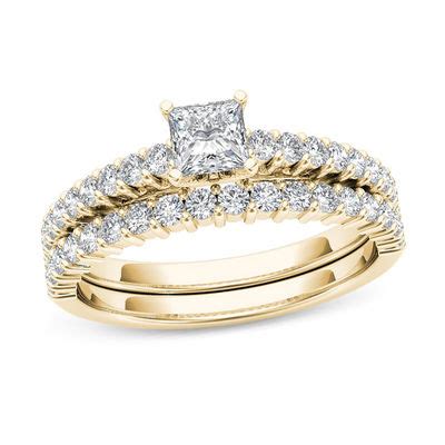 Ct T W Princess Cut Diamond Bridal Set In K Gold Zales