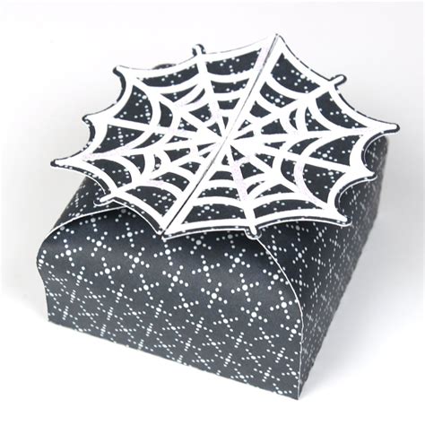 Self Closing Spider Web Halloween Treat Box That Comes Together 15