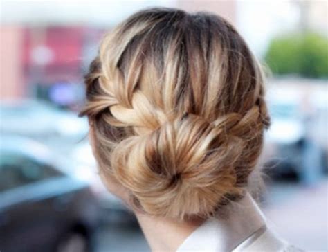 18 Best Wedding Hairstyles For Women With Thin Hair