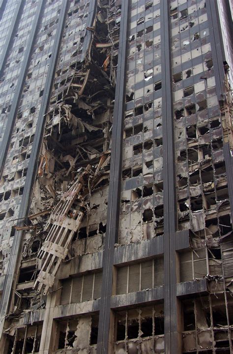 9212001 Photo Of The Damaged Deutsche Bank Building In New York