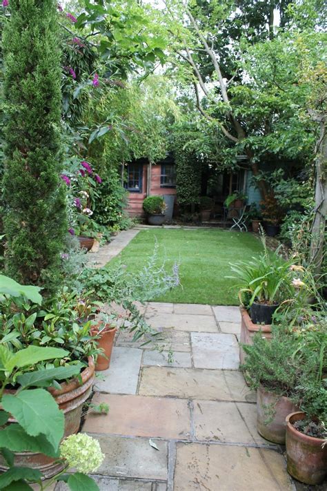 Every day this week i have got an amazing project Caroline's vintage garden in Wandsworth | Garden design ...