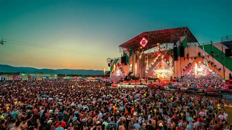 El Reggaeton Beach Festival mueve su fecha en Galicia será los días 5