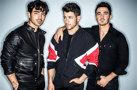 The jonas brothers are an american pop boy band. Jonas Brothers Sucker Wallpapers - Wallpaper Cave