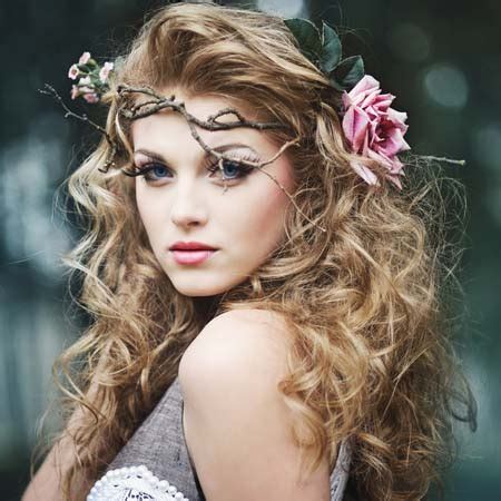 Parabens, silicones, sulfates, mineral oil + lots more. How To Get Big Curly Hair