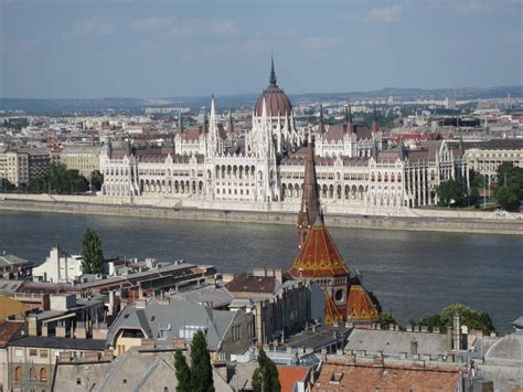 Hungary (magyarország) is a country in central europe bordering slovakia to the north, austria to the west, slovenia and croatia to the south west, serbia to the south, romania to the east and ukraine to the north east. 40,075: Budapest, Hungary: Two Cities are Twice as Nice