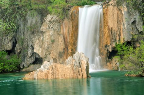 Plitvice Lakes National Park Croatia — Adventurous
