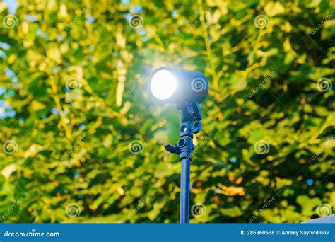 Outdoor Flash On A Tripod For Professional Outdoor Photography Stock