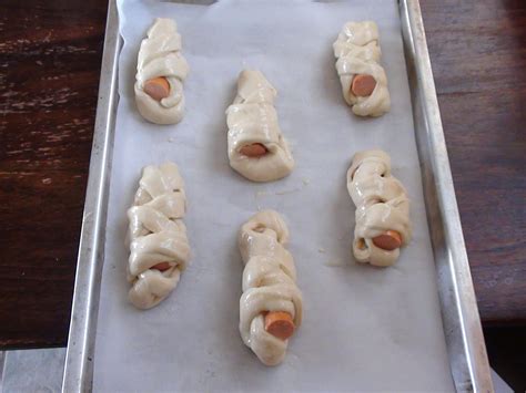 Zsuzsa Is In The Kitchen Wiener Rolls Virslis Kifli