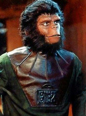 Planet of the apes cornelius 2 mini figure neca scalers series 2 cord gripper. Roddy McDowall as Cornelius (With images) | Planet of the ...