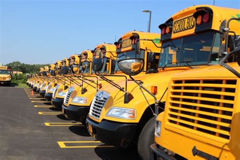 Why School Buses Are Yellow Heres The Answer Color