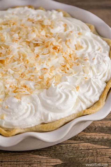 Next to the tart fruitiness of apple pie and the heavy goodness of pecan pie, it's easy for me to walk right past the pumpkin version and never think twice. pioneer woman coconut cream pie