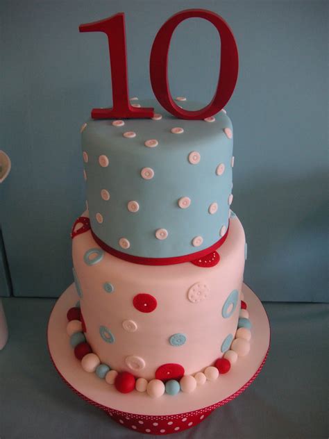 No more single digits in your life to celebrate with. Just call me Martha: Anya's 10th birthday polka dot party
