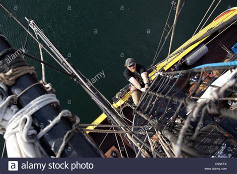 Merchant Ship 1700s High Resolution Stock Photography And Images Alamy