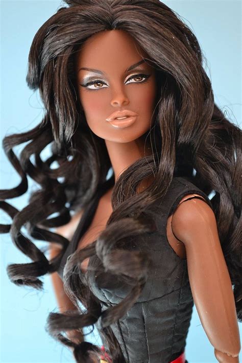 Black Barbies Beautiful Barbie Dolls Black Barbie Fashion Royalty Dolls