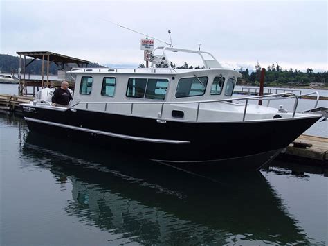 30 Cuddy Cabin Aluminum Boat By Silver Streak Boats Aluminum Boat Cabin Cruiser Boat