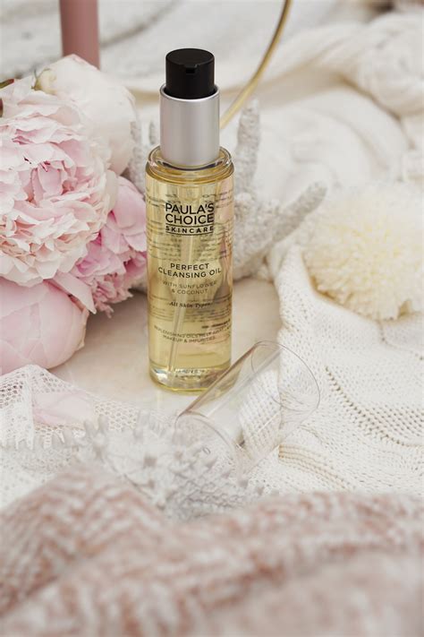 Paula’s Choice’s Perfect Cleansing Oil Beautyill