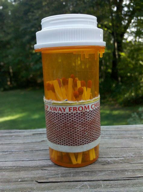 10 Smart Ways To Reuse Empty Pill Bottles