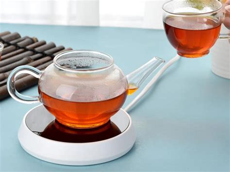 Keep Your Hot Beverages Nice And Steamy With A Mug Warmer
