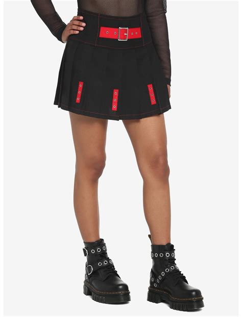 Royal Bones By Tripp Black And Red Buckle Pleated Skirt Hot Topic