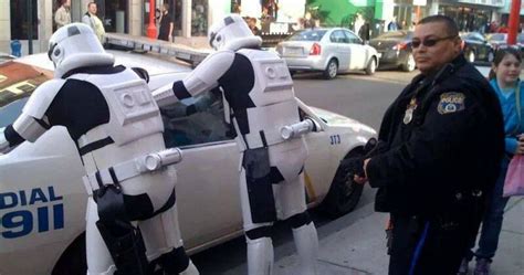 Some Police Think Leaking Star Wars 7 Spoilers Should Be A Crime