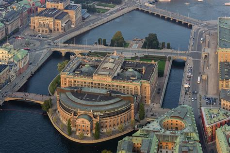 De bästa hotell i riksdagen, stockholm, sverige. File:Riksdagen September 2014 02.jpg - Wikimedia Commons