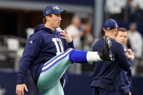 Sean Lee Keeps Working Like He Always Does Wants That Championship