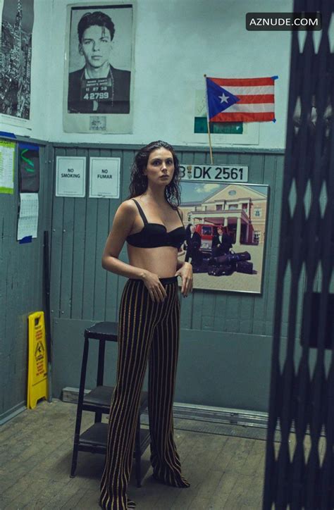 Morena Baccarin Sexy Strips Off For Gq Mexico Aznude