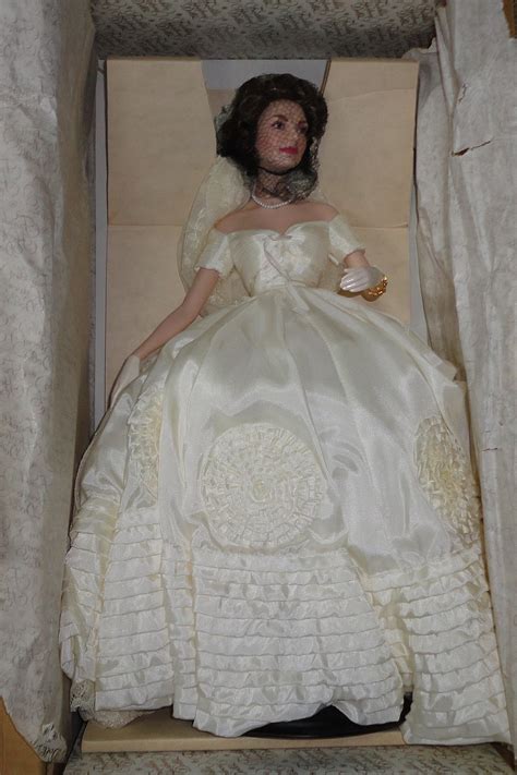 Franklin Mint Heirloom Porcelain Doll Jackie Jacqueline