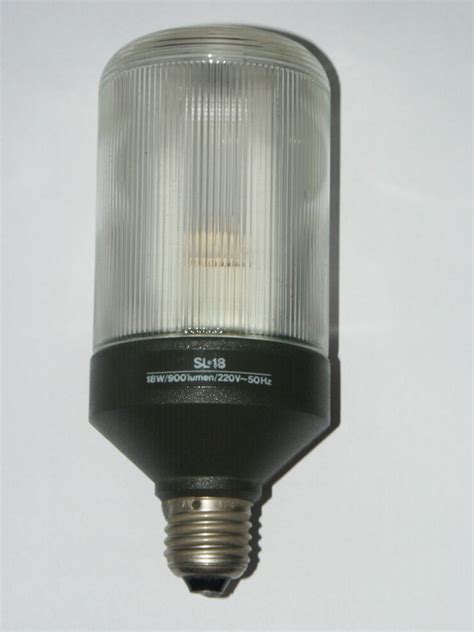 Fileold Compact Fluorescent Lamp Wikimedia Commons